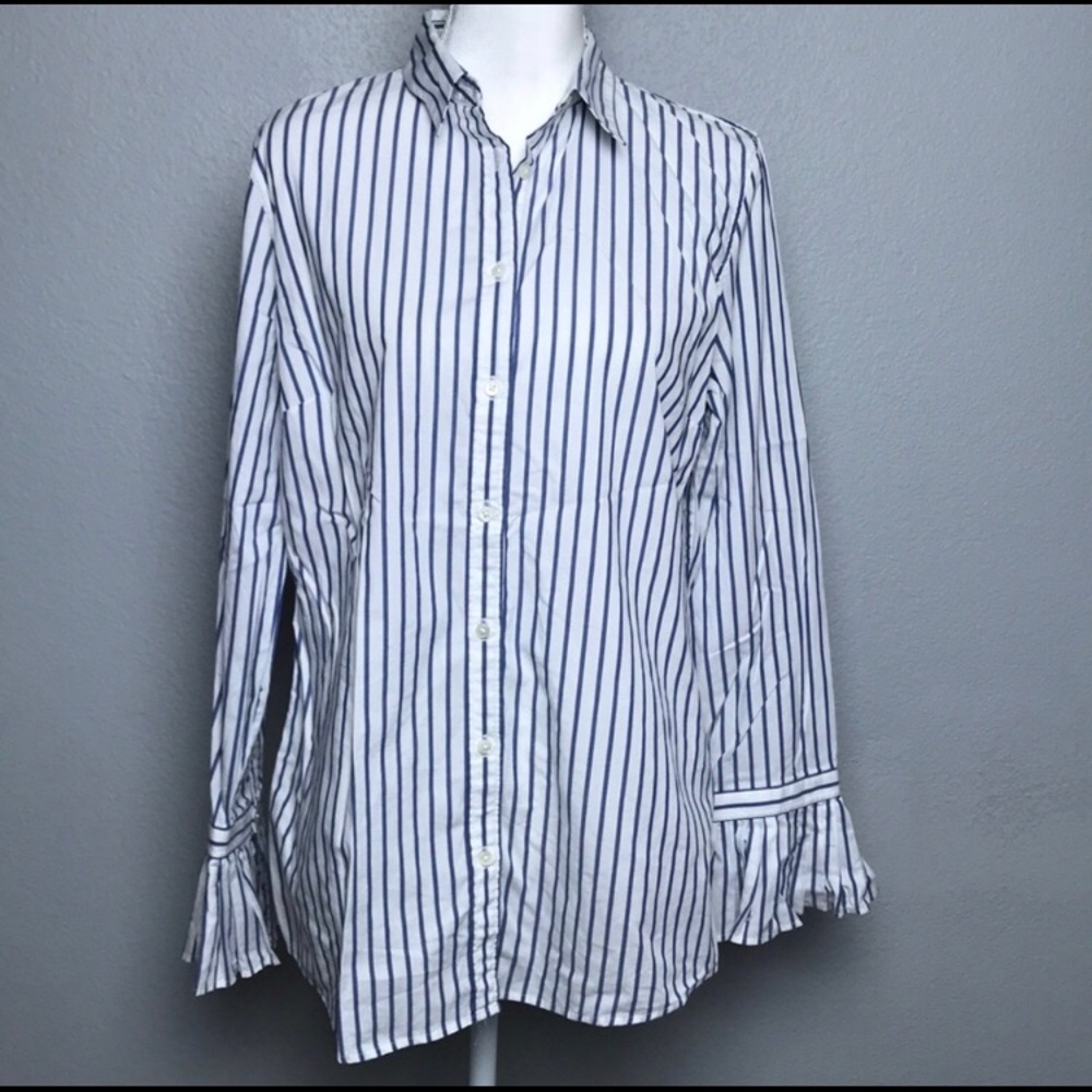 Banana Republic Riley Pleat-Cuff Tailored Shirt
